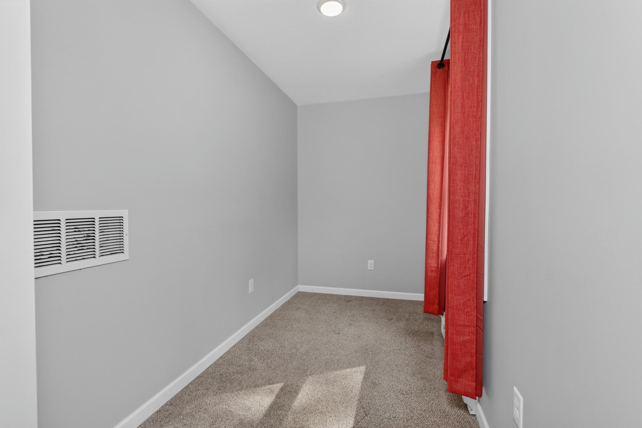 28750 Prairie Lake Road Property Photo 20