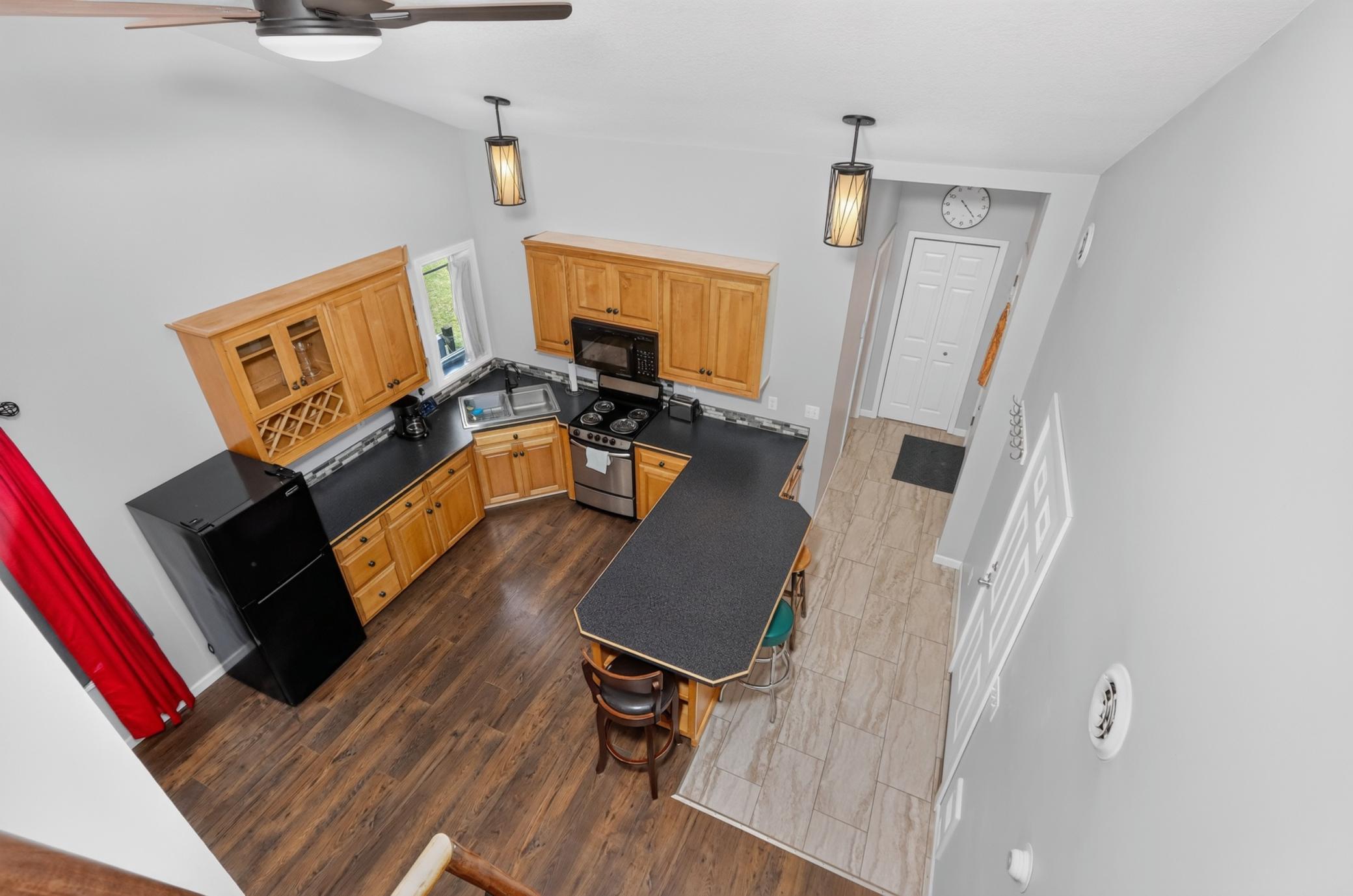28750 Prairie Lake Road Property Photo 22