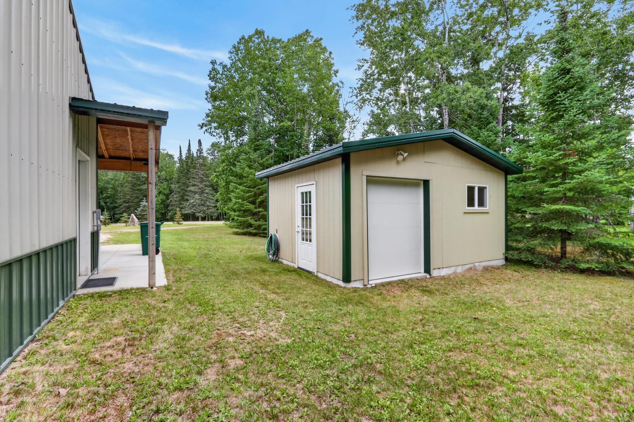 28750 Prairie Lake Road Property Photo 32