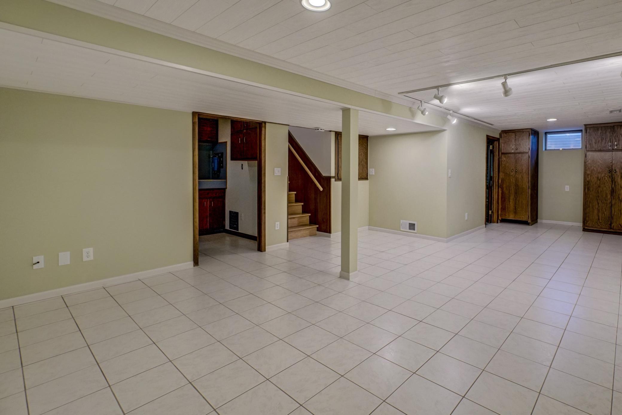 191 Windsor Lane Property Photo 21