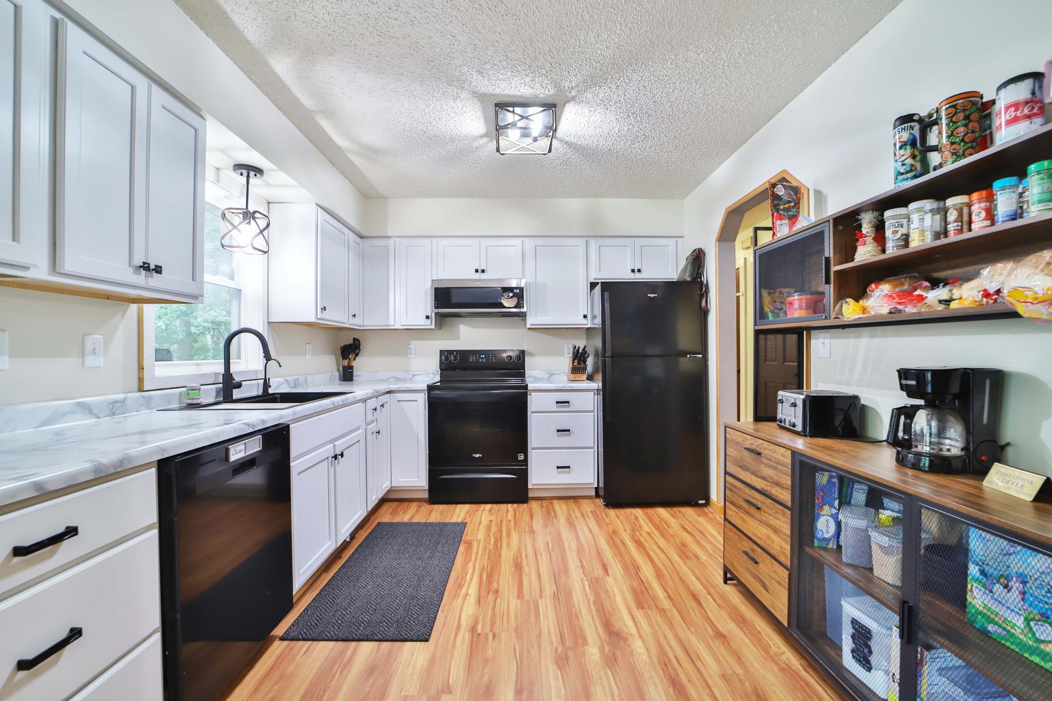 9774 Wise Road Property Photo 3