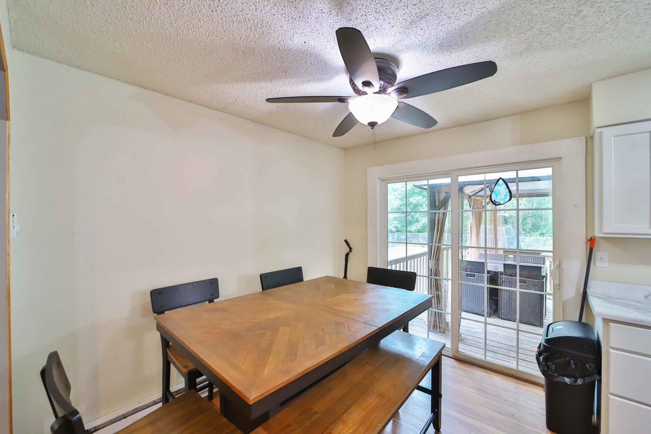 9774 Wise Road Property Photo 7