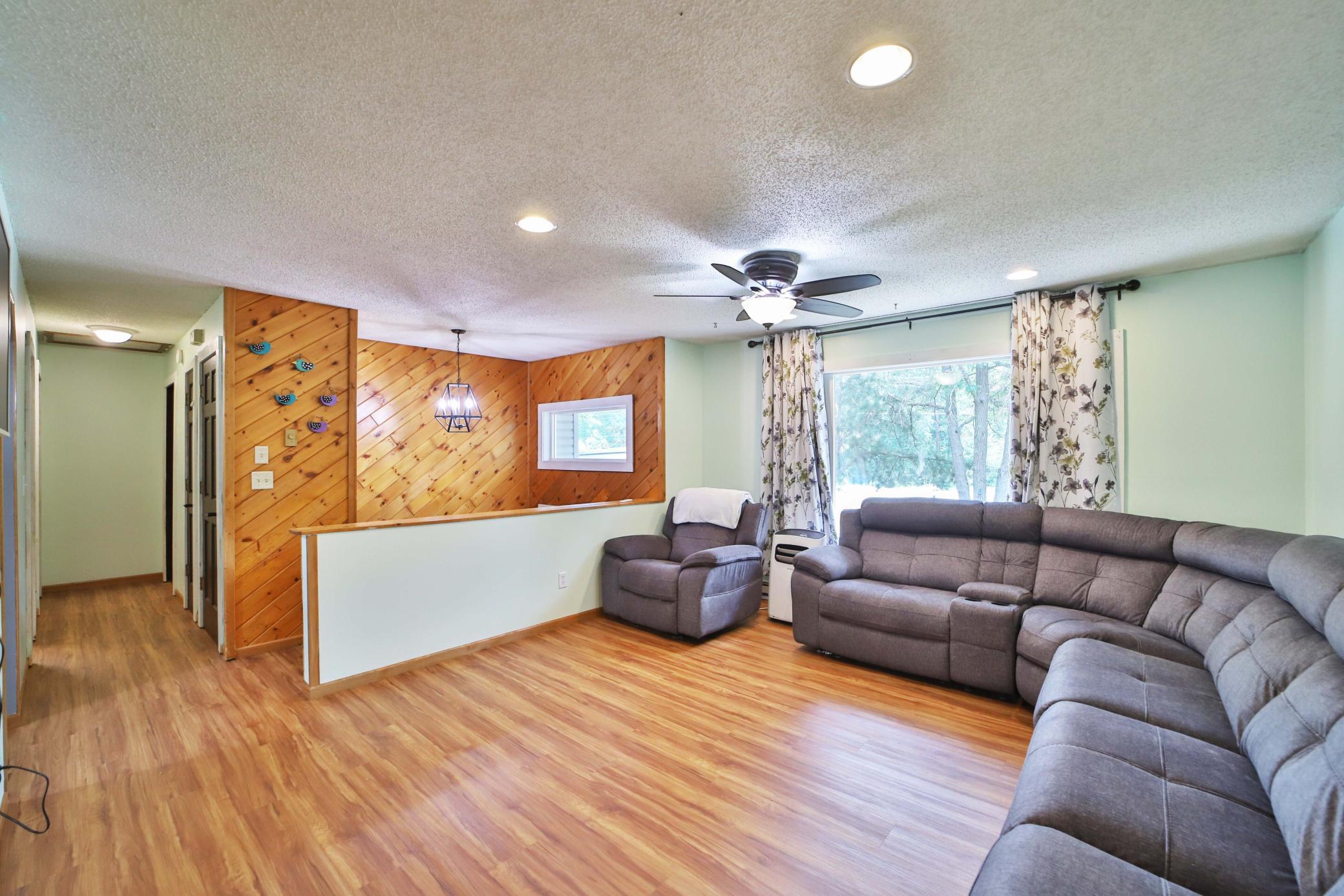 9774 Wise Road Property Photo 11
