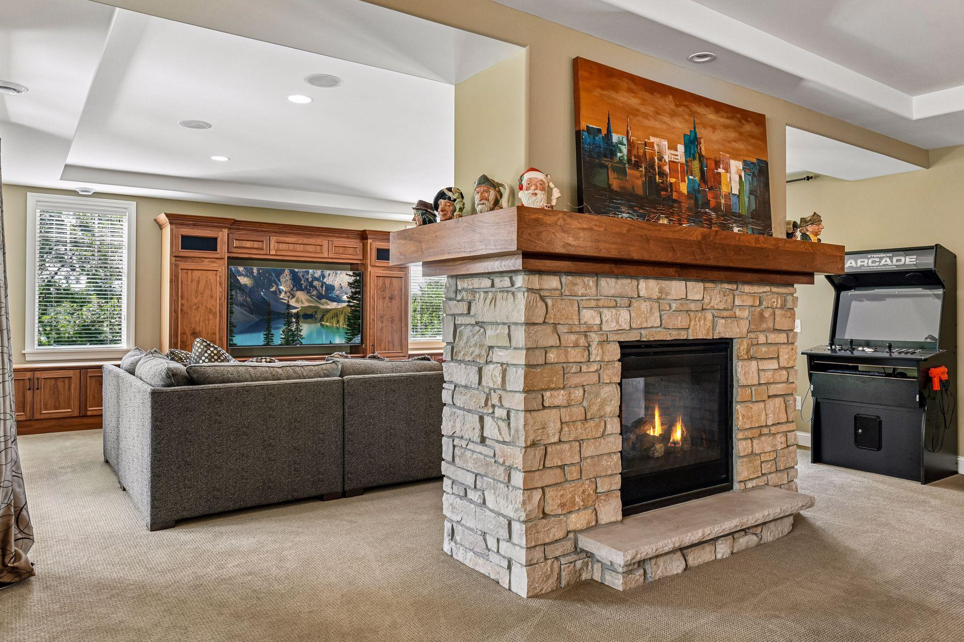 3649 Lerive Way Property Photo 63