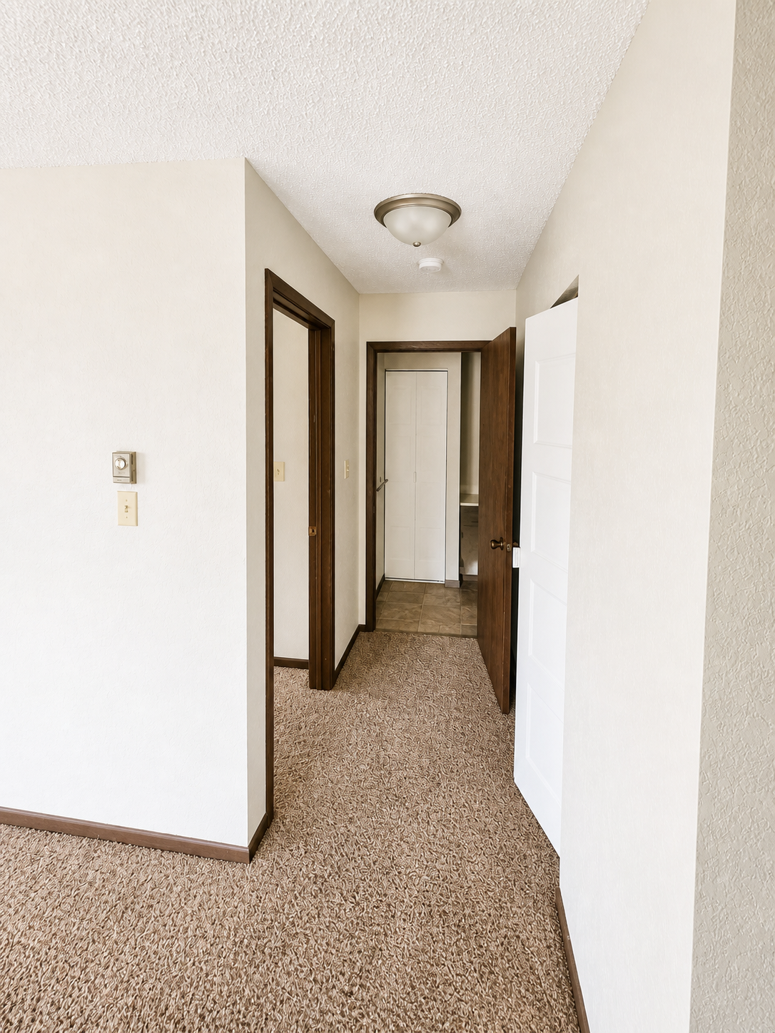 700 Oak Street 4 Property Photo 5