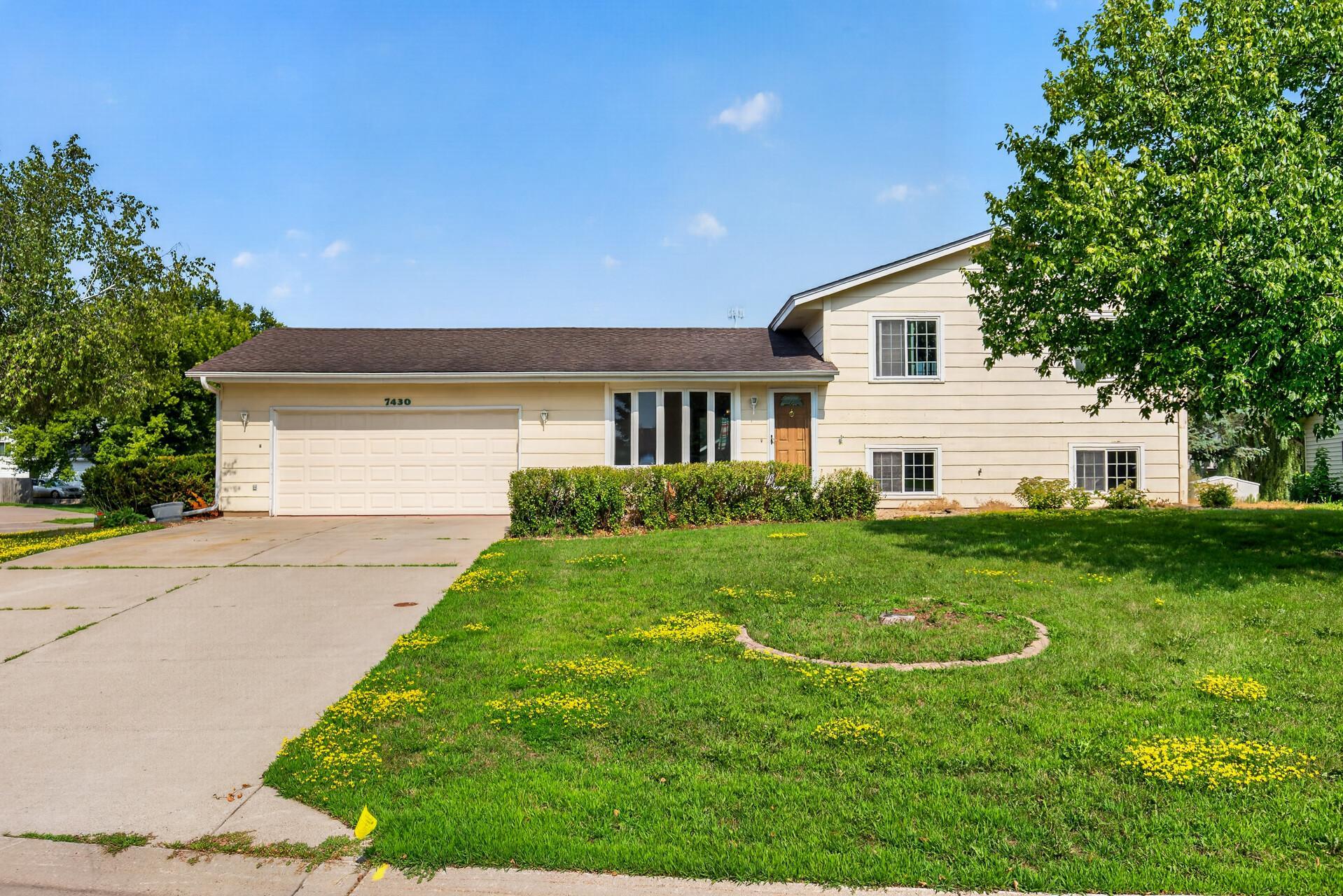 7430 170th Court W Property Photo 2