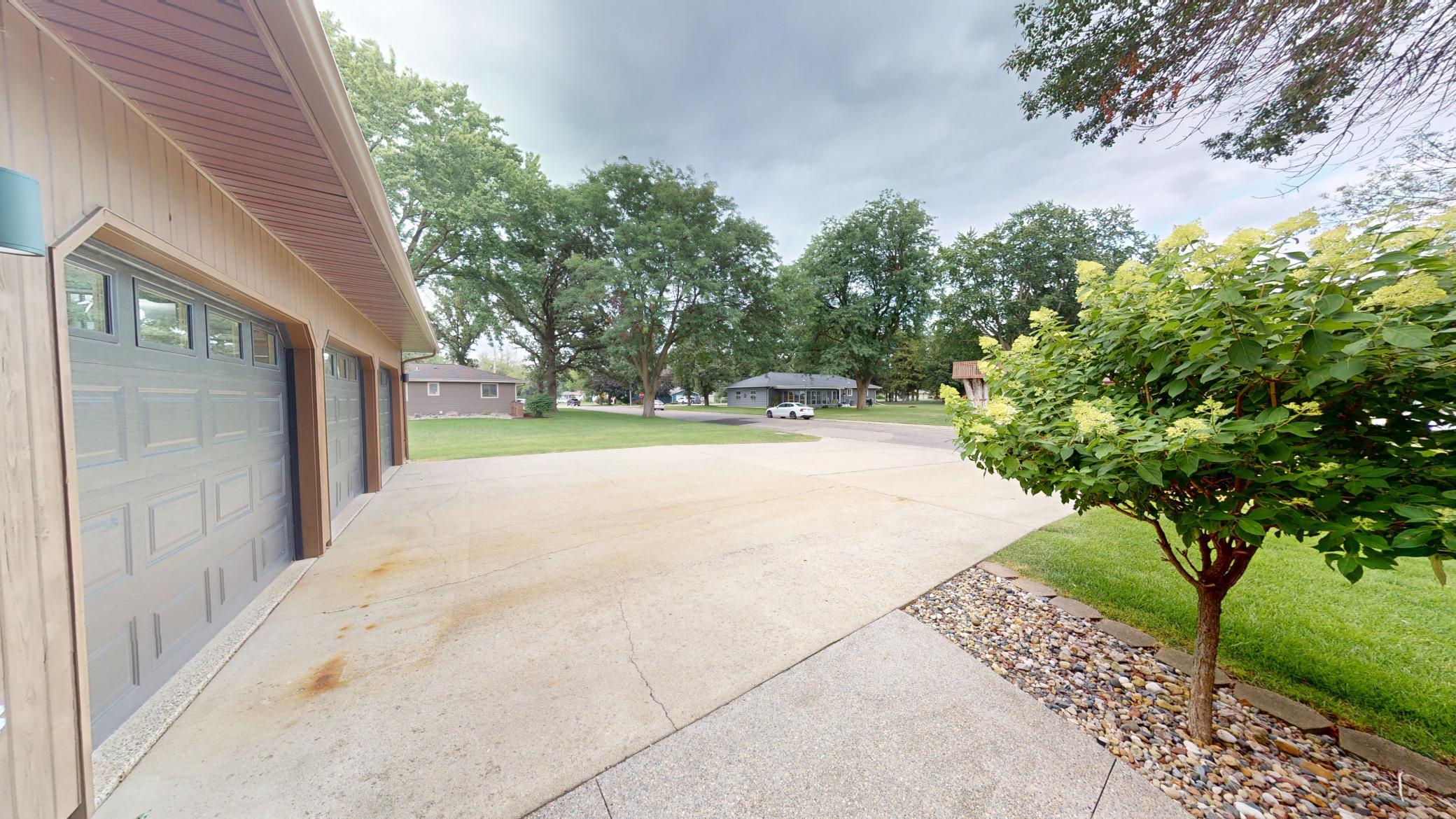 2017 Highland Avenue Property Photo 39