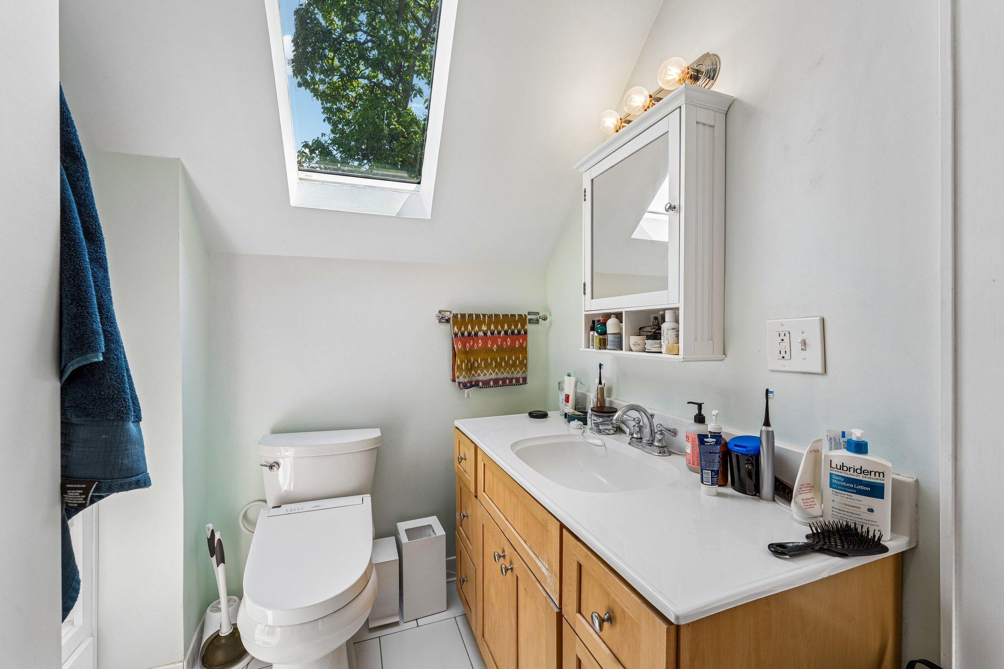 876 18th Avenue Se Property Photo 26