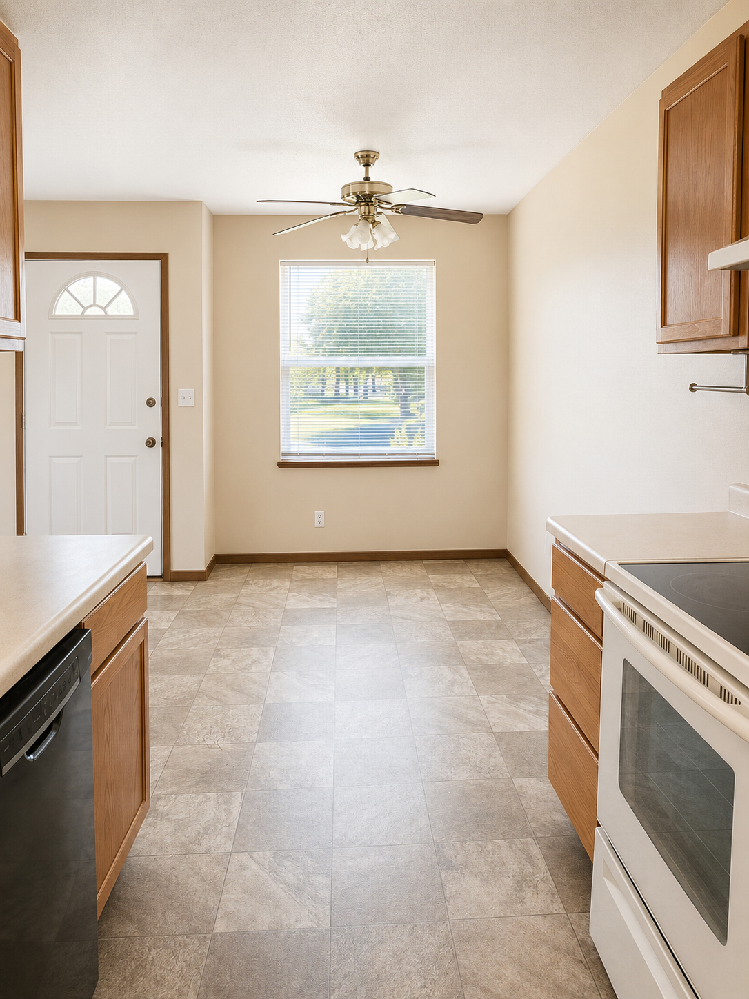 1708 E Lincoln Avenue #5 Property Photo 4