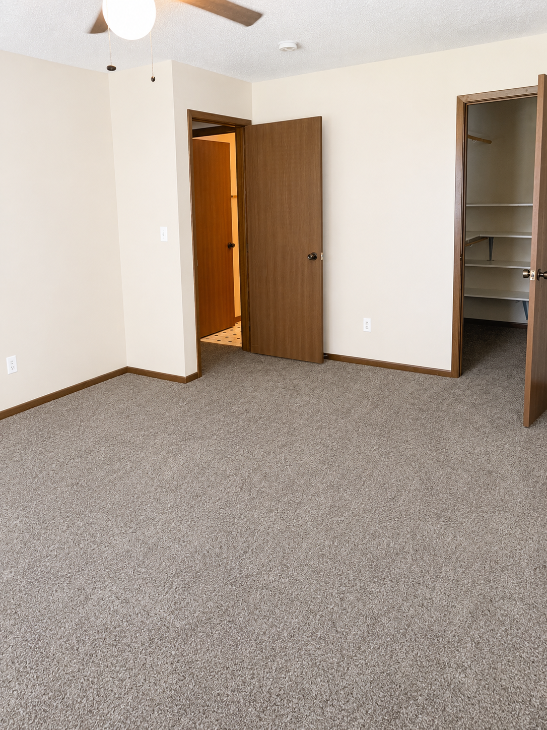 1708 E Lincoln Avenue #5 Property Photo 7