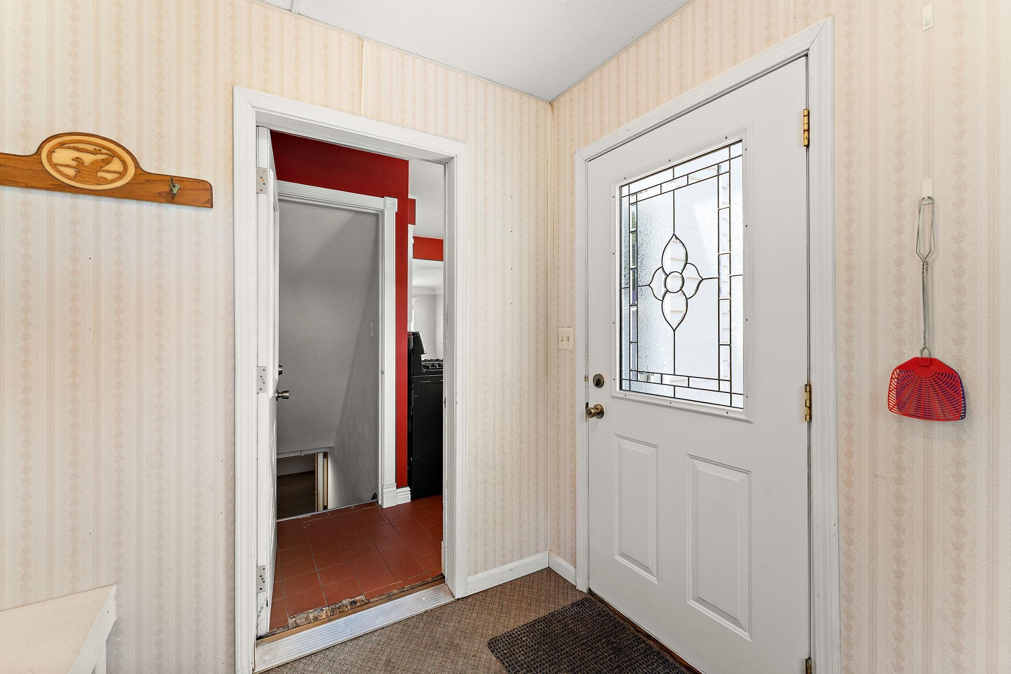1929 Jerrold Avenue Property Photo 12