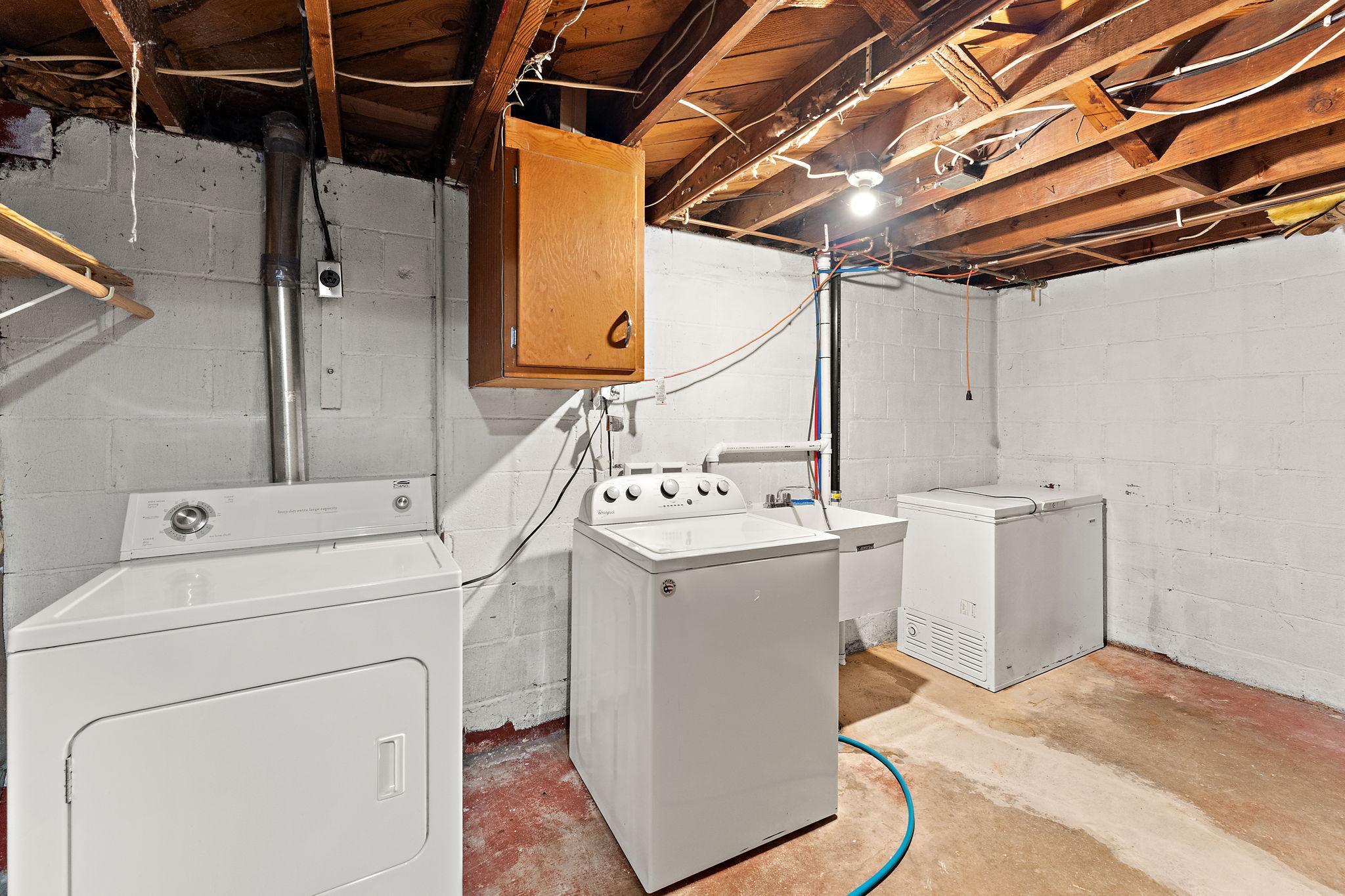 1929 Jerrold Avenue Property Photo 24