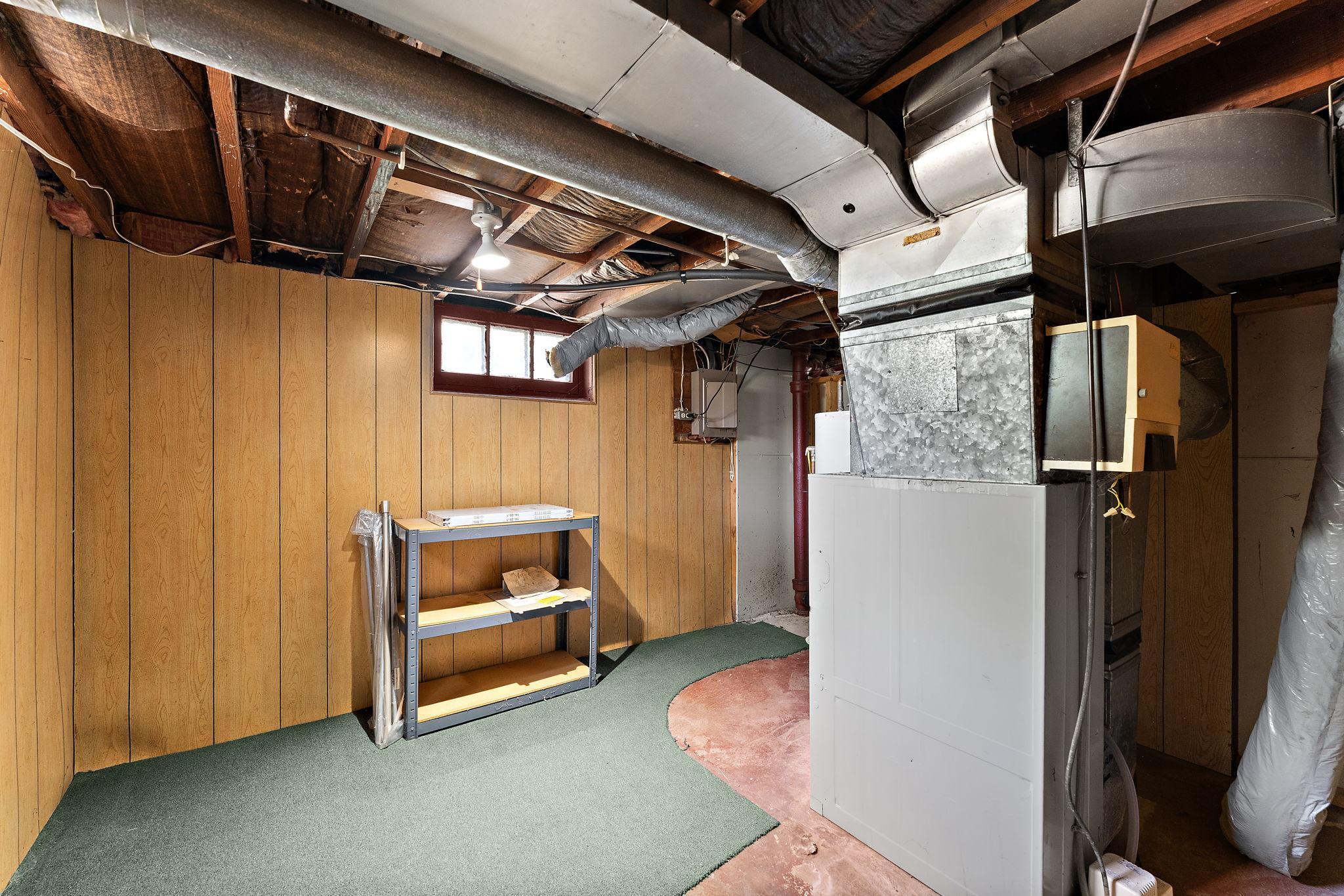 1929 Jerrold Avenue Property Photo 25