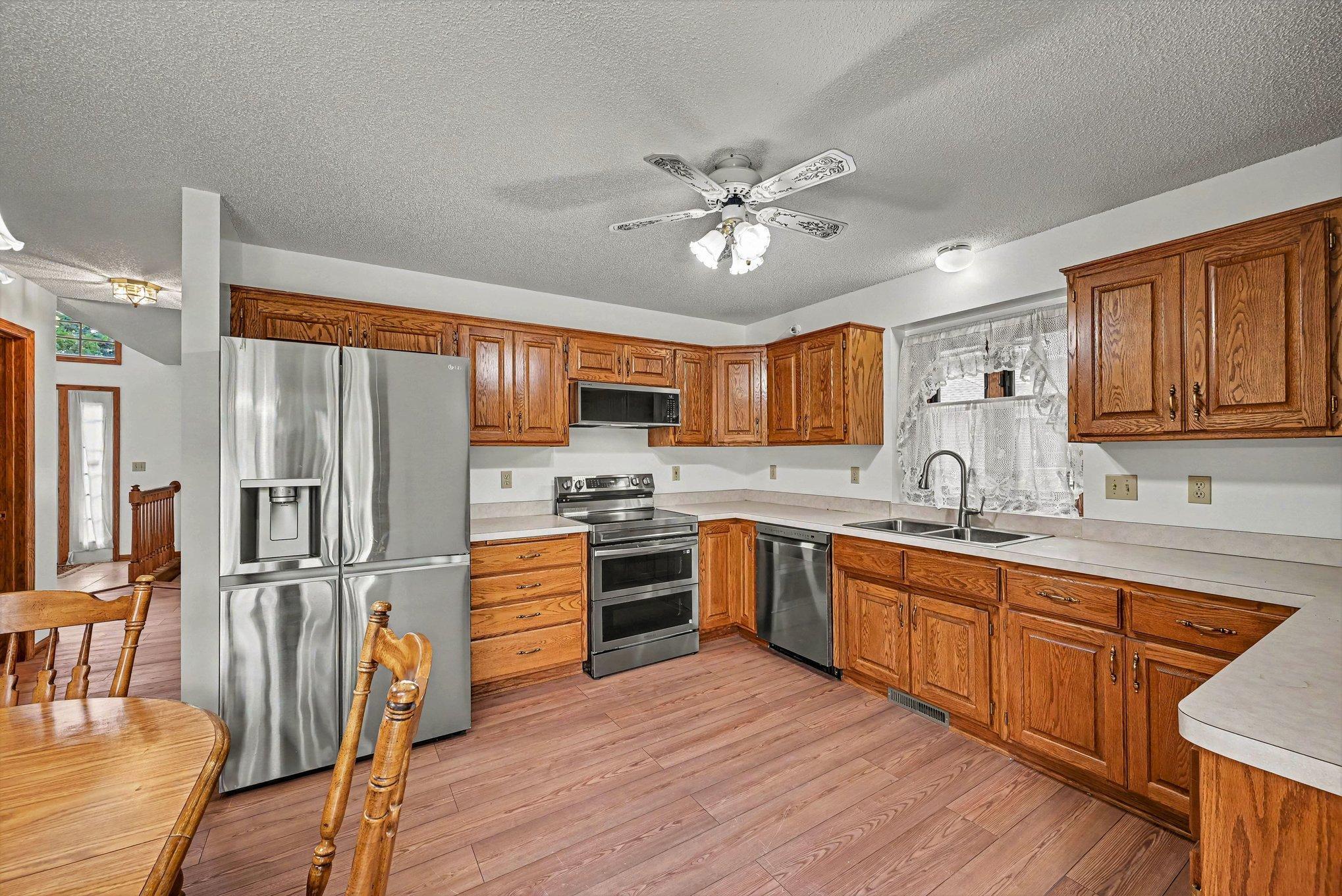 2522 S Windsor Lane Property Photo 14