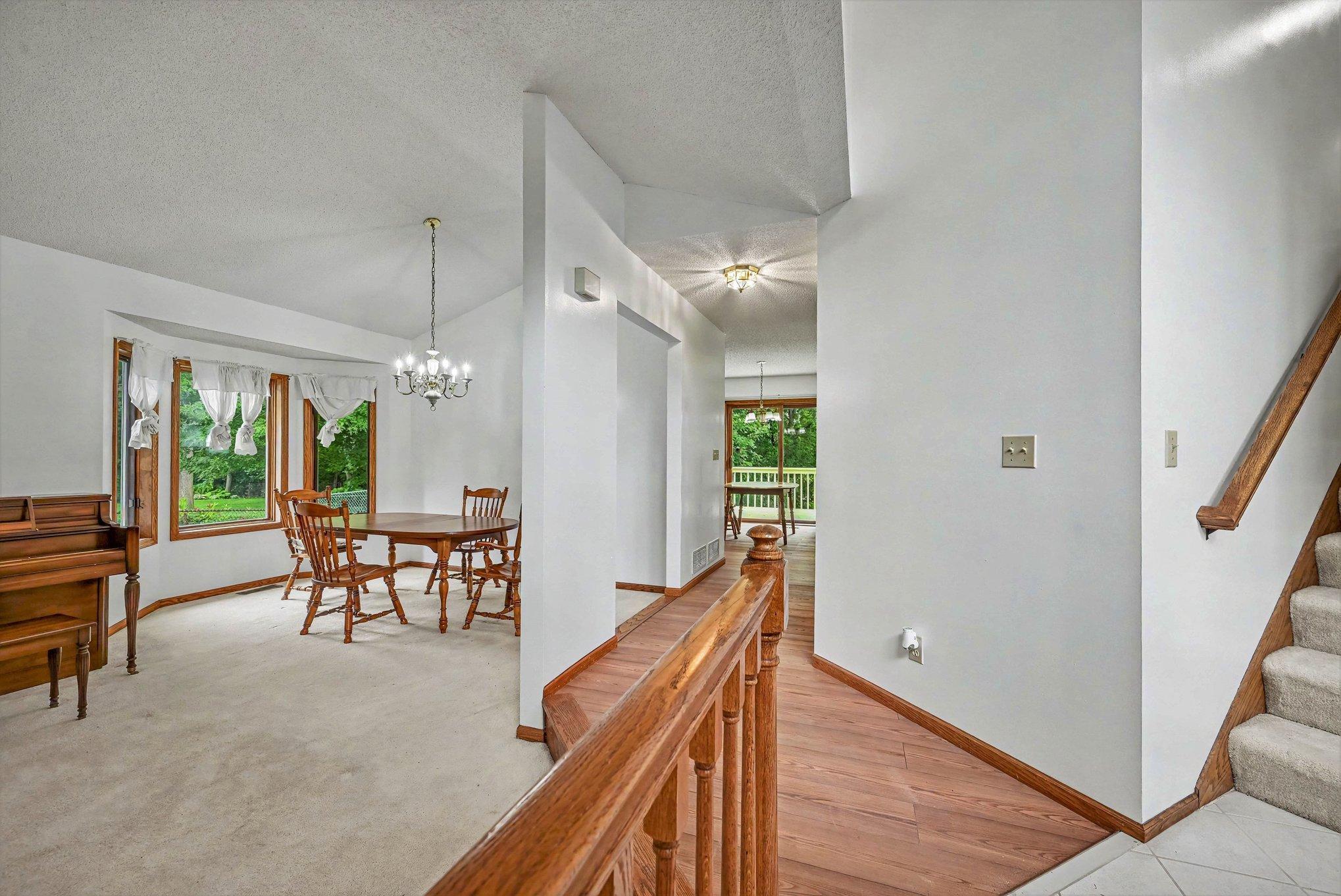 2522 S Windsor Lane Property Photo 18