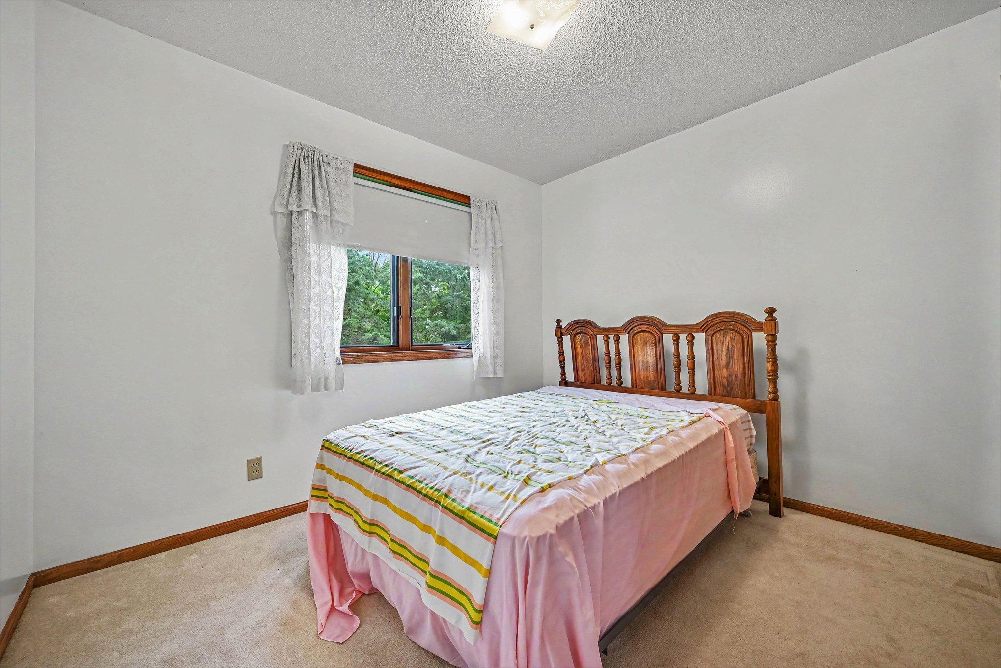 2522 S Windsor Lane Property Photo 20