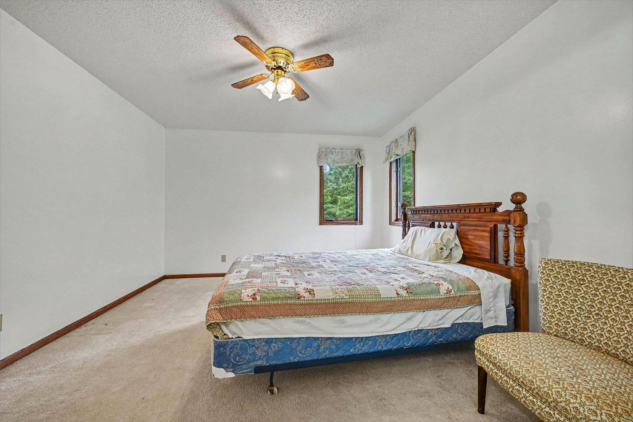 2522 S Windsor Lane Property Photo 24