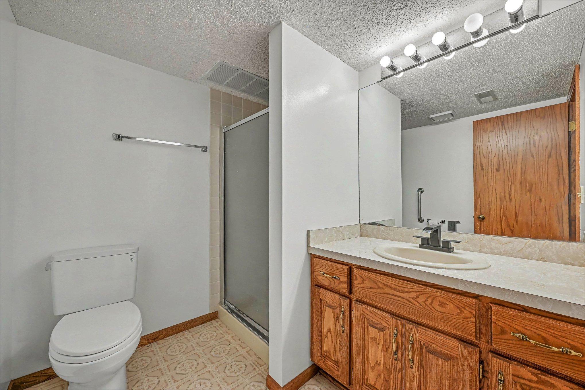 2522 S Windsor Lane Property Photo 27