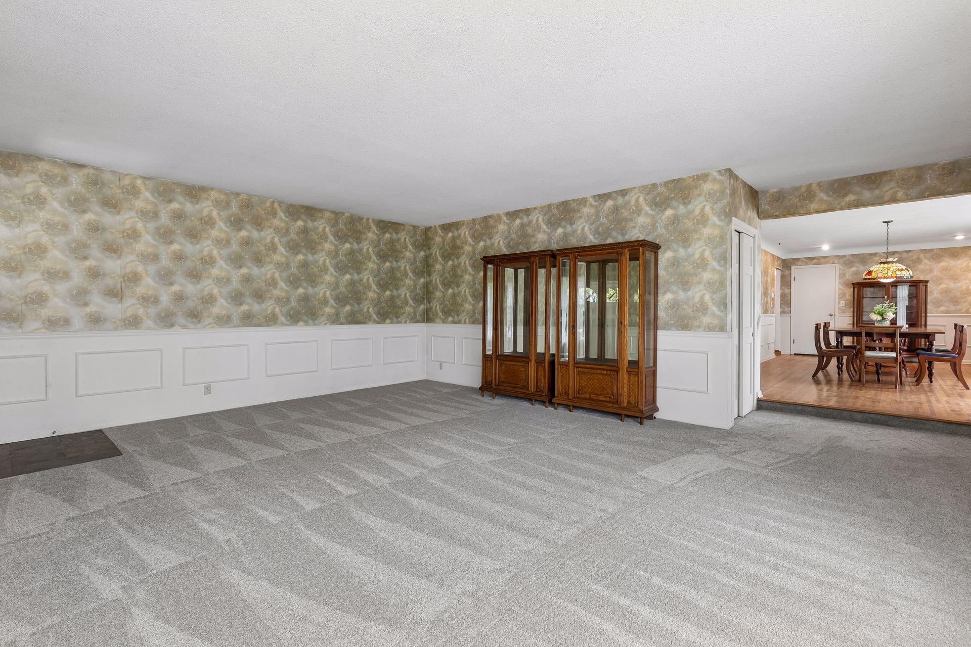 501 Sumner Street E Property Photo 22