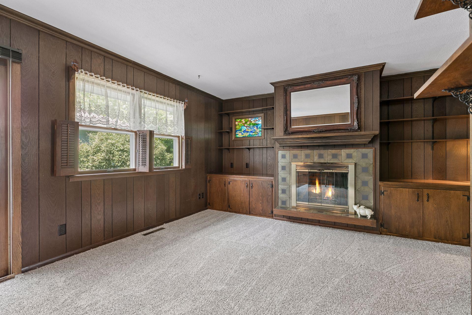 501 Sumner Street E Property Photo 24