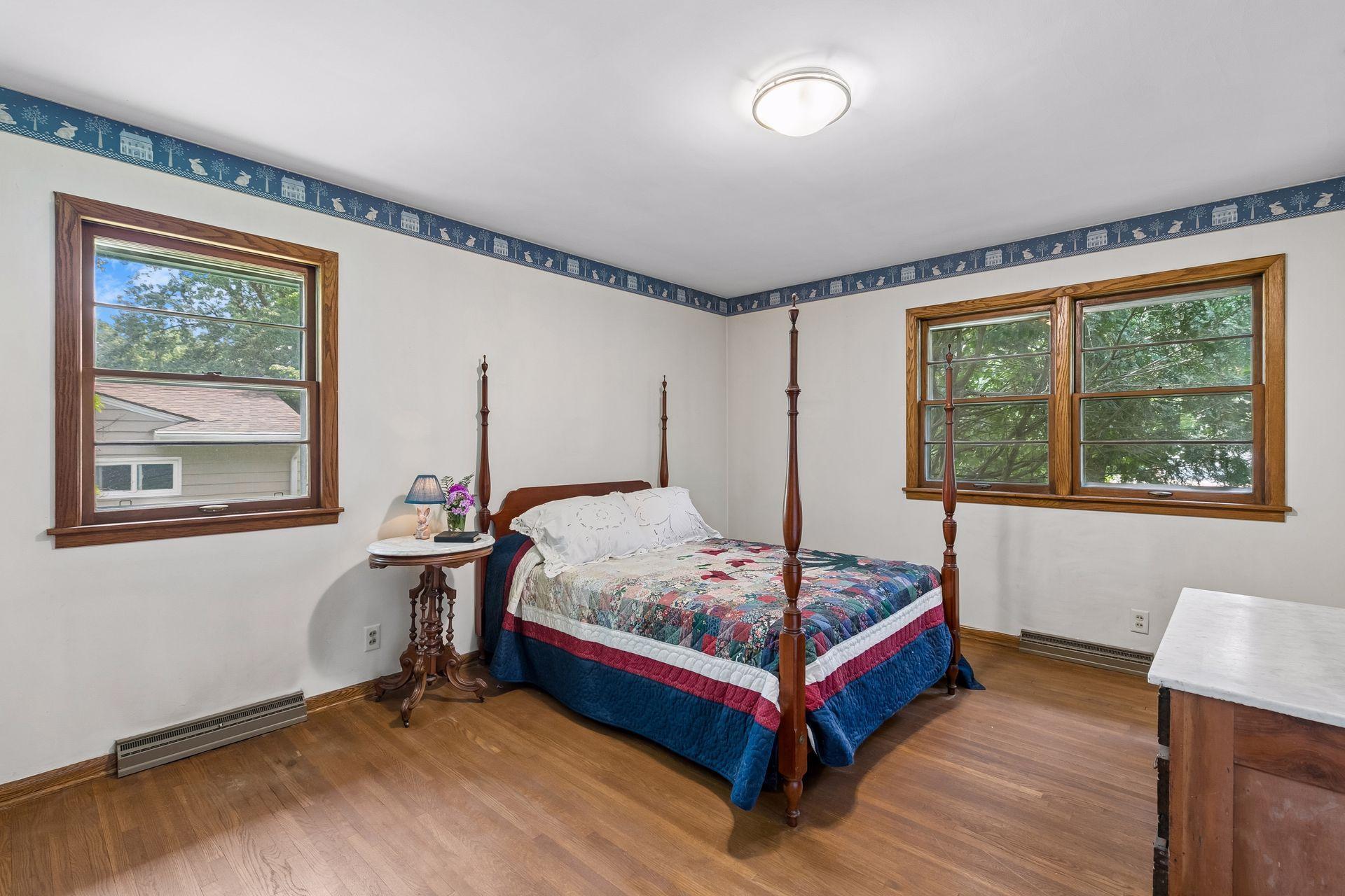501 Sumner Street E Property Photo 38
