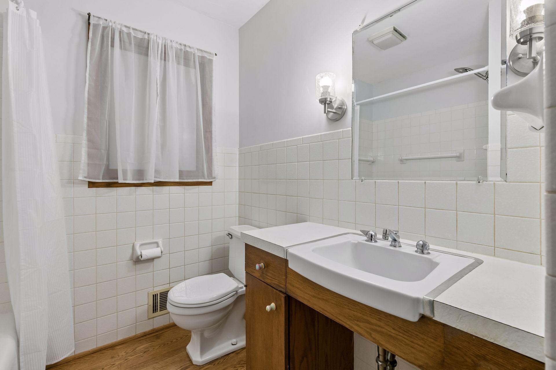 501 Sumner Street E Property Photo 41