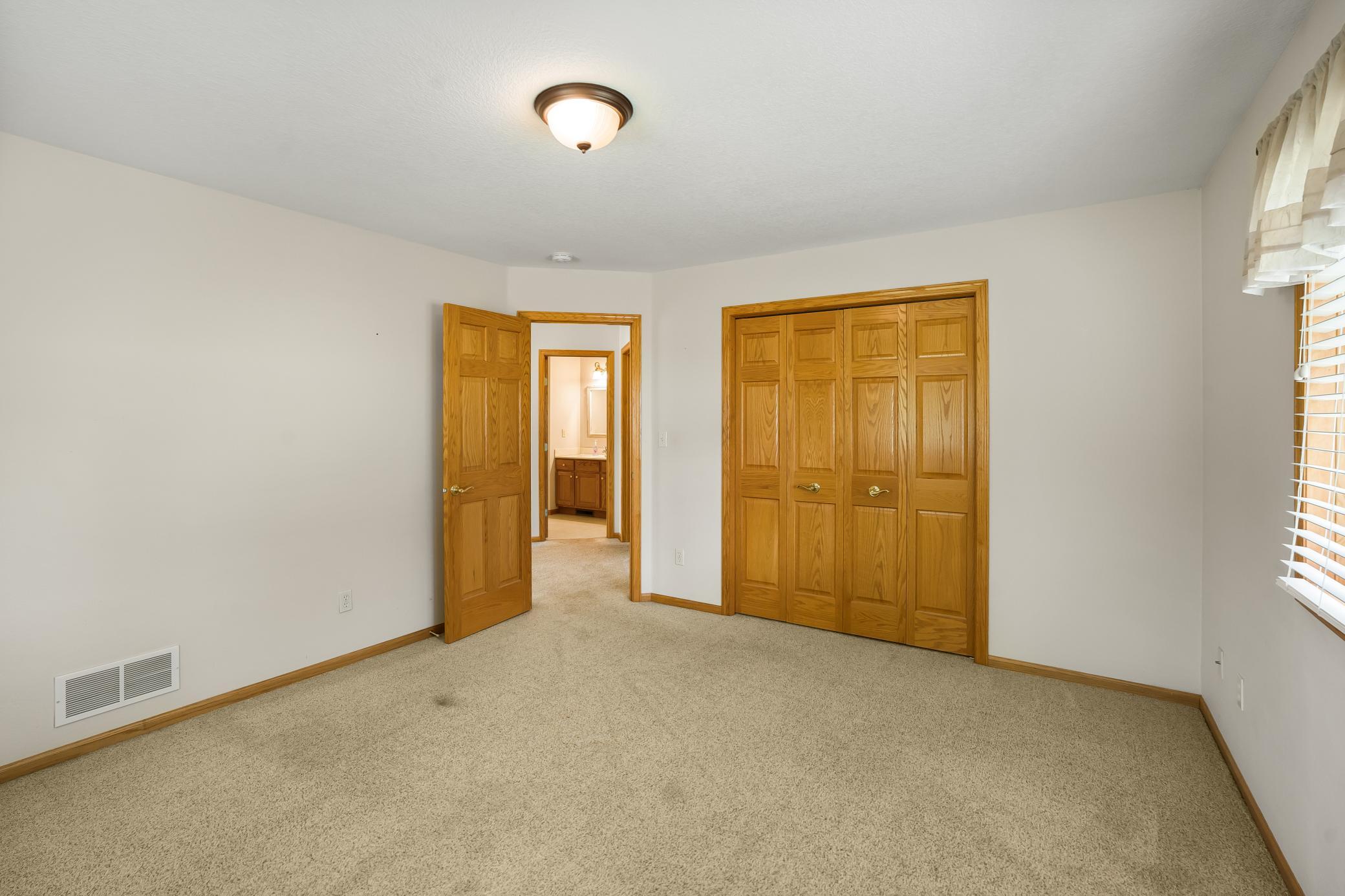 615 Sandy Court Property Photo 21