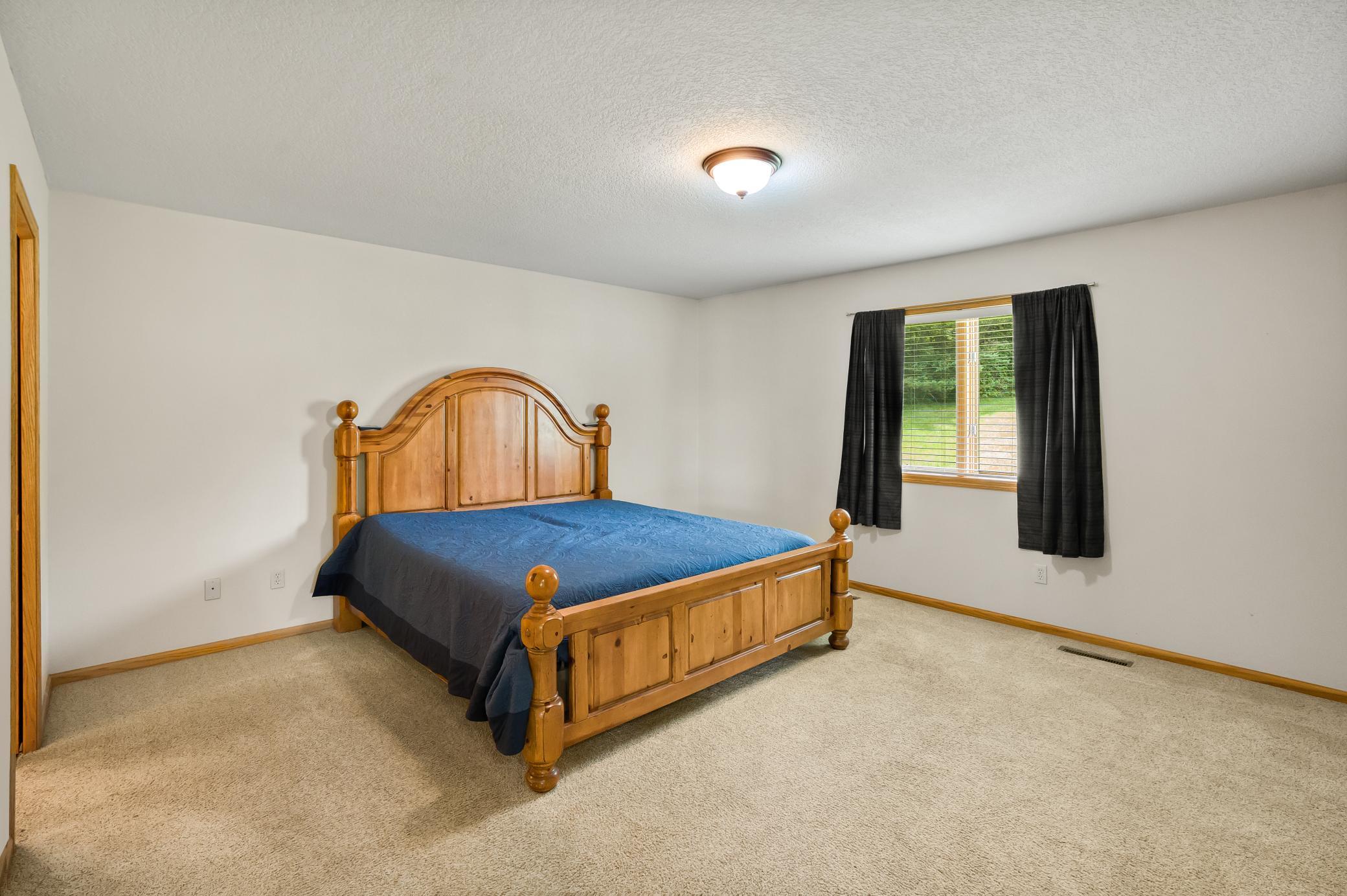 615 Sandy Court Property Photo 22