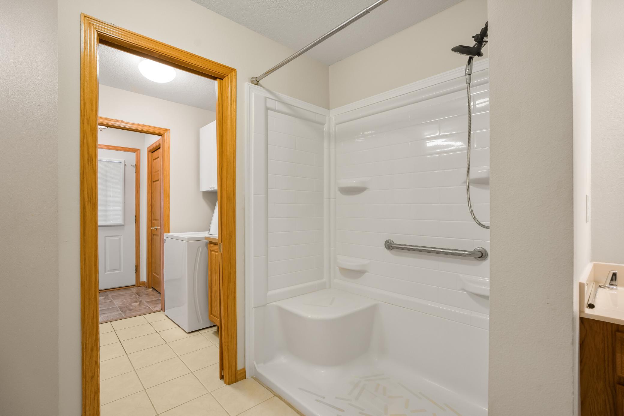 615 Sandy Court Property Photo 30