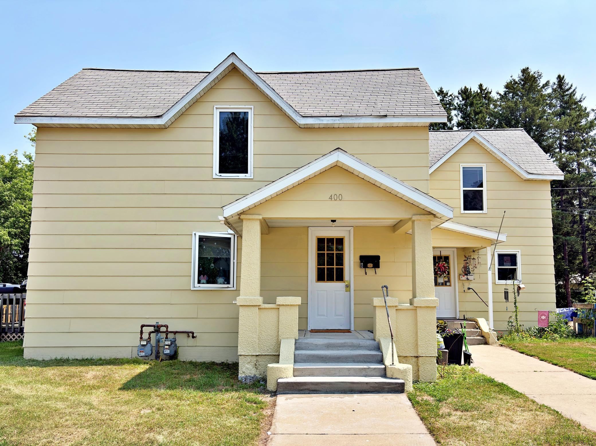 400 Riverside Avenue Property Photo 1