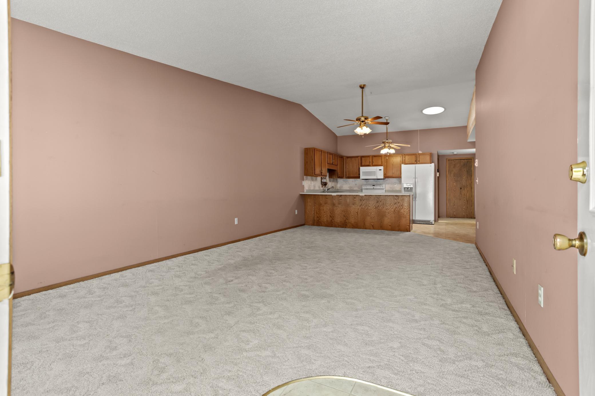 4752 10th Avenue S Property Photo 2