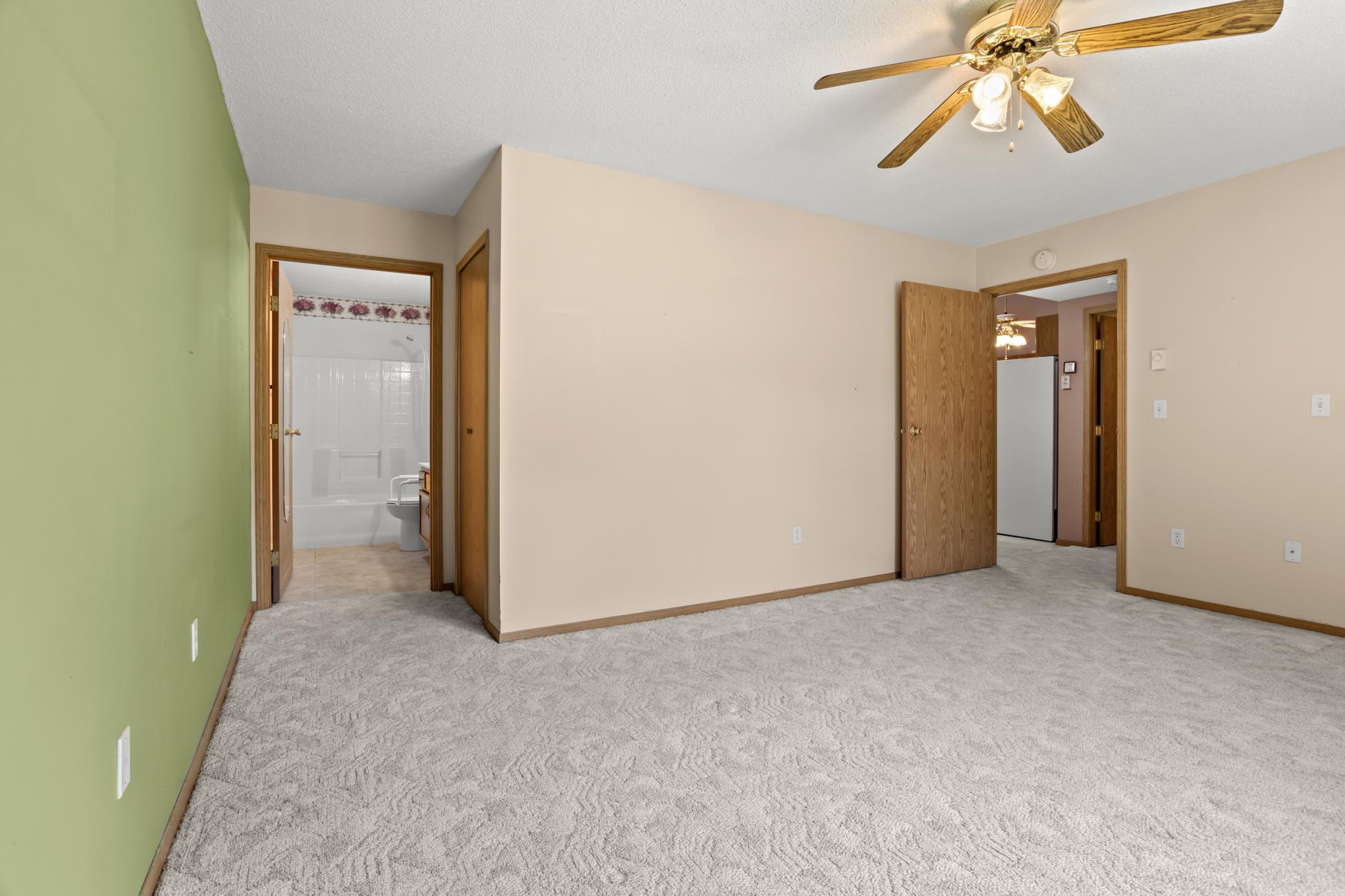 4752 10th Avenue S Property Photo 12