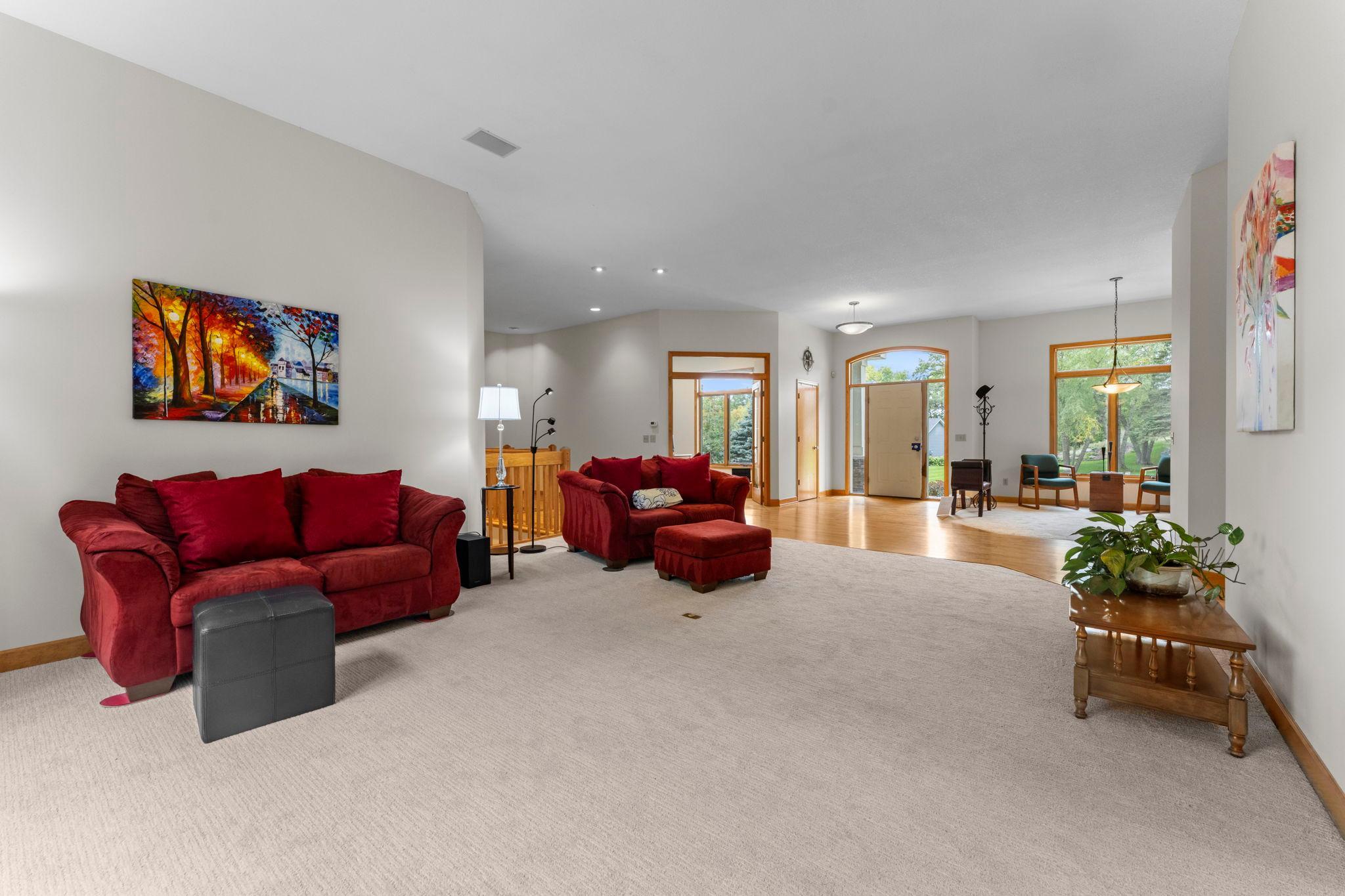 18004 Jacquard Path Property Photo 2