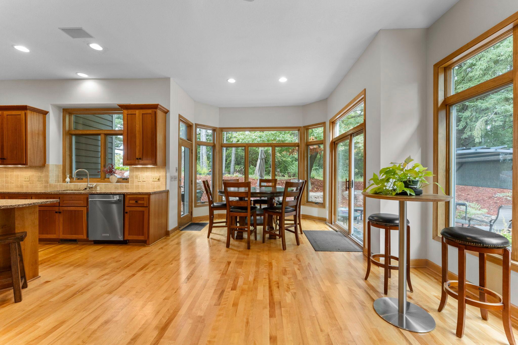 18004 Jacquard Path Property Photo 24