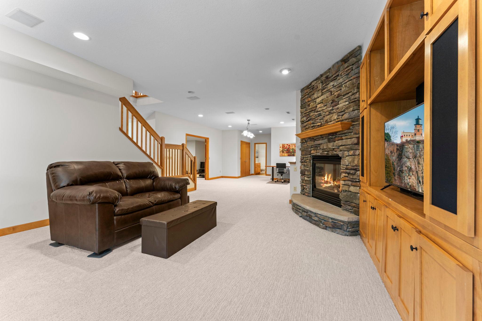 18004 Jacquard Path Property Photo 39