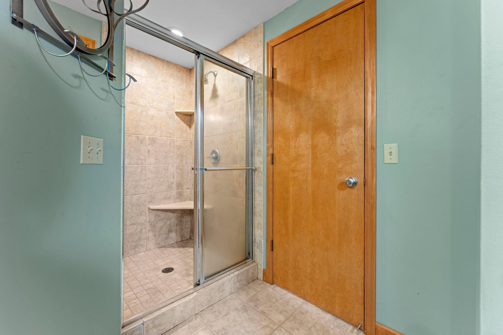 18004 Jacquard Path Property Photo 49