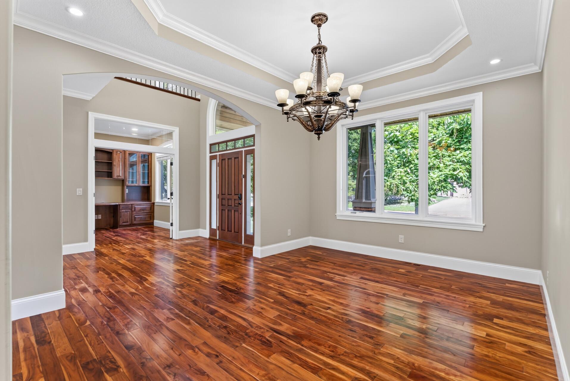 2635 Nathan Lane N Property Photo 28