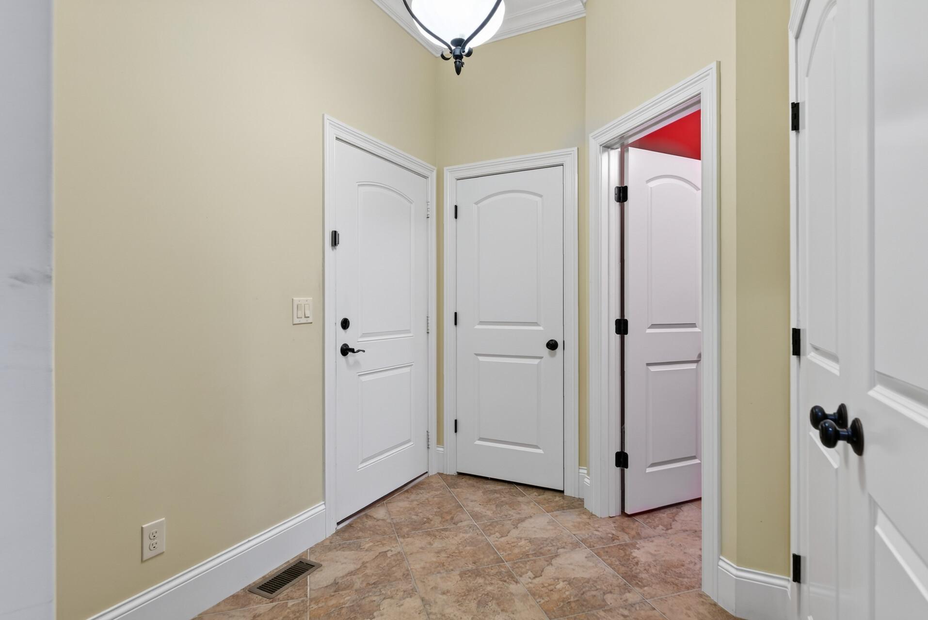2635 Nathan Lane N Property Photo 41