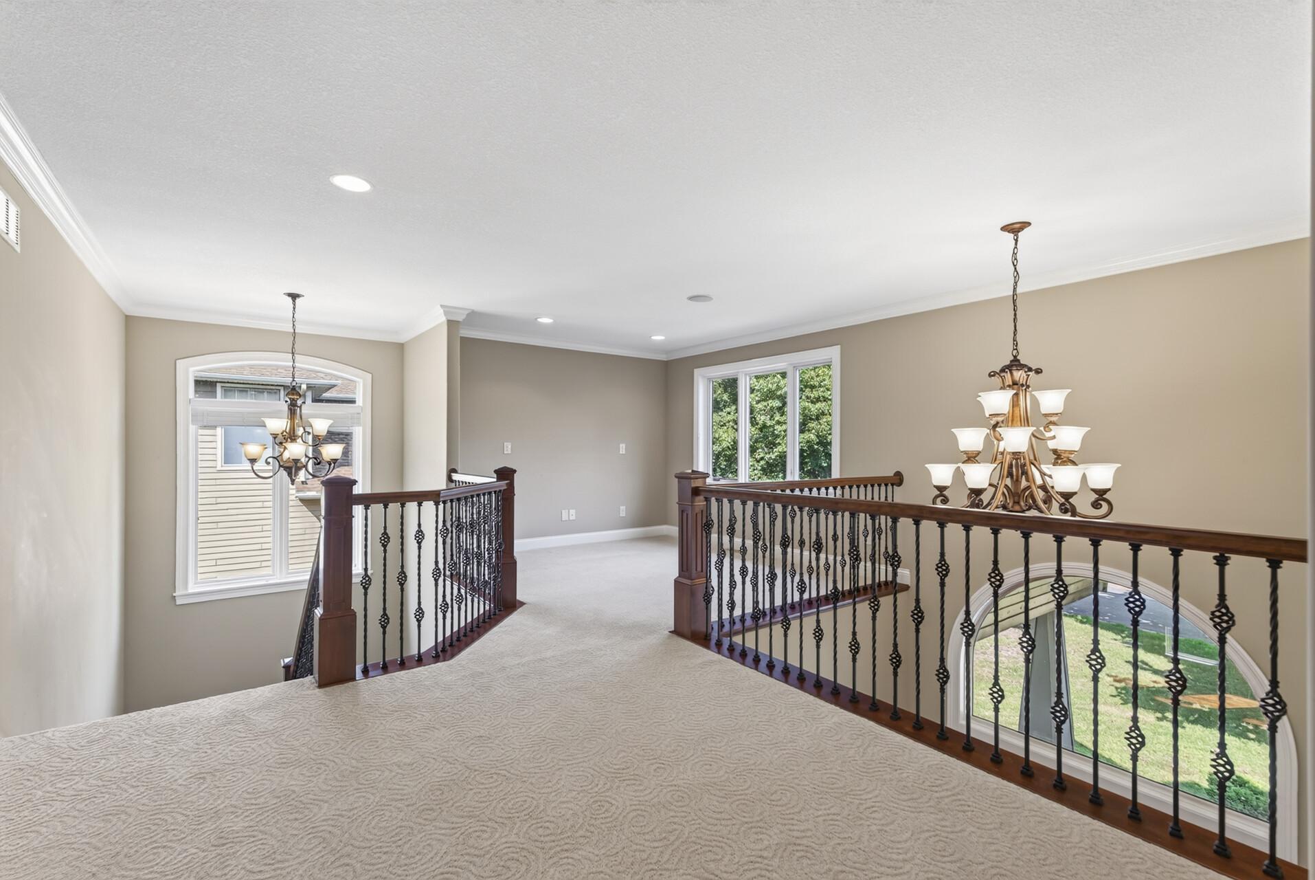 2635 Nathan Lane N Property Photo 45