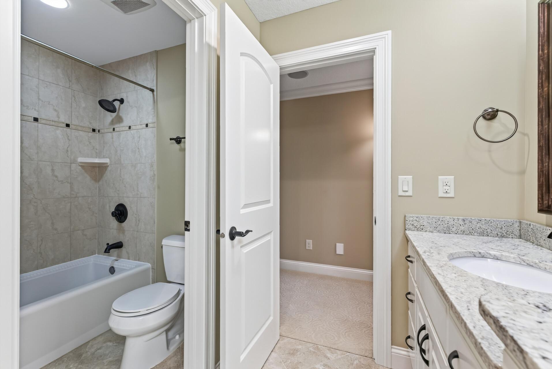 2635 Nathan Lane N Property Photo 57