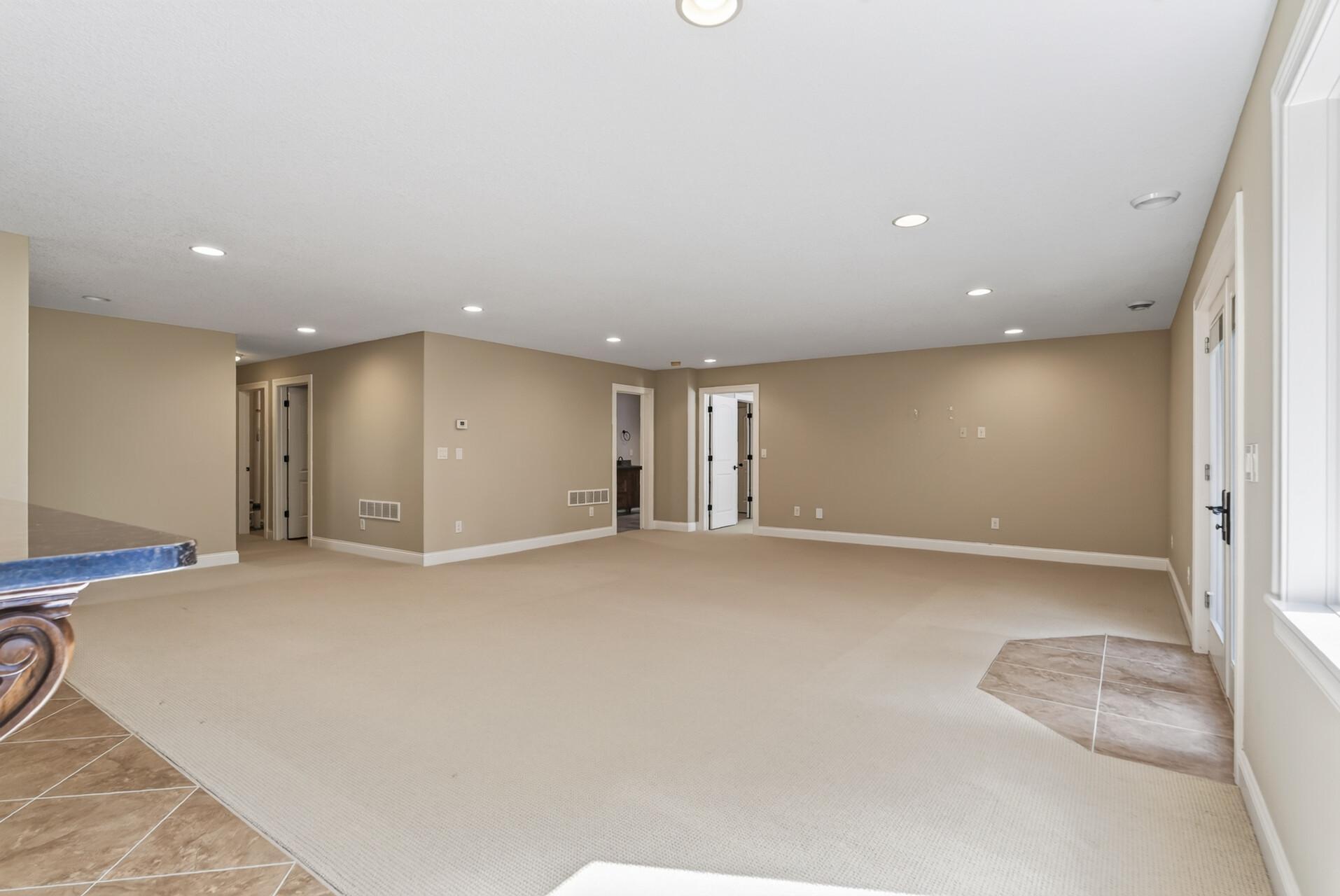 2635 Nathan Lane N Property Photo 67