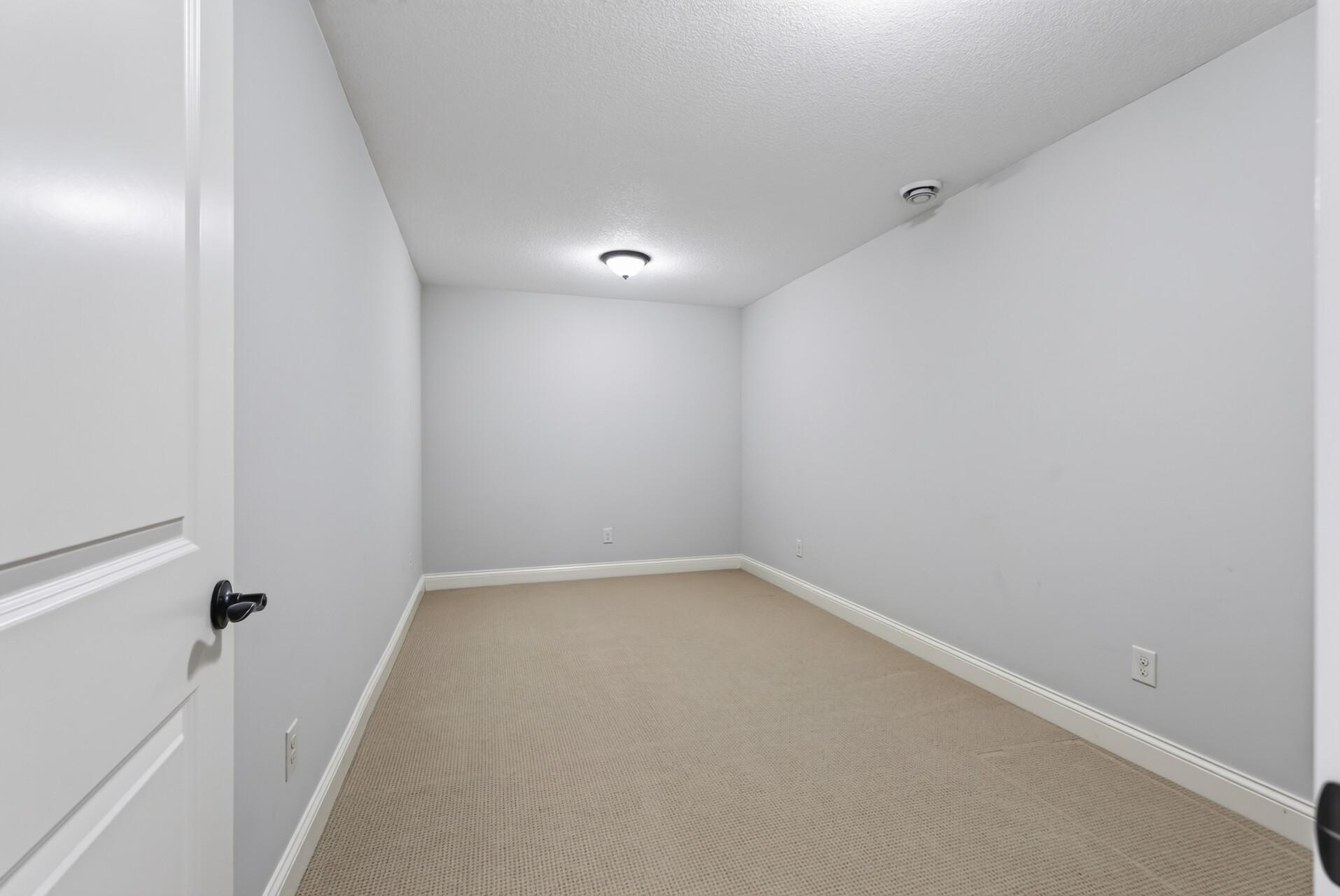 2635 Nathan Lane N Property Photo 72