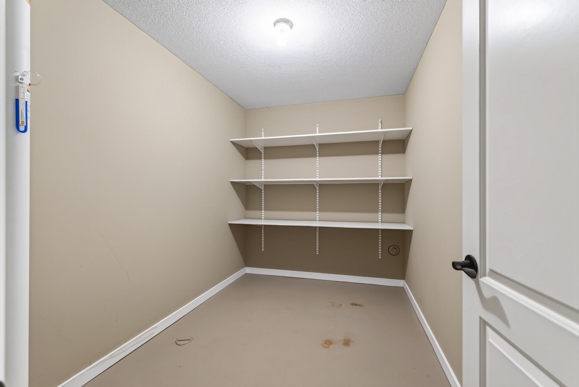 2635 Nathan Lane N Property Photo 73