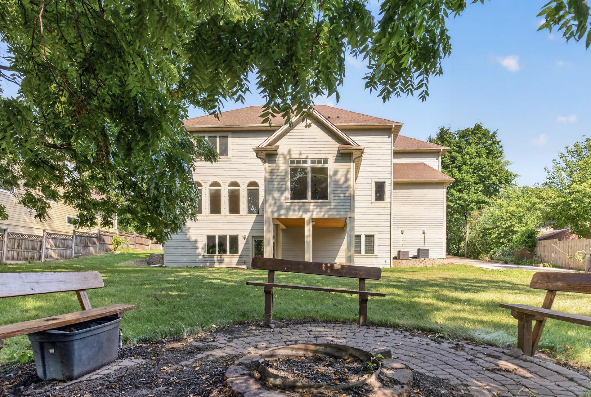 2635 Nathan Lane N Property Photo 84