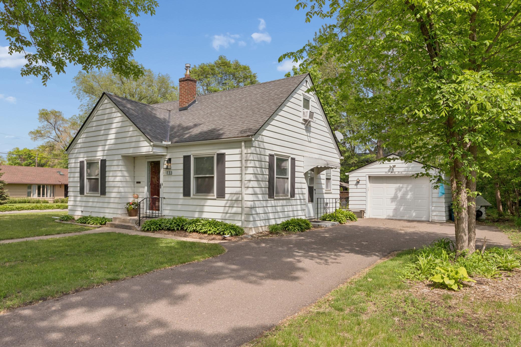 133 Ridgewood Drive Property Photo 1