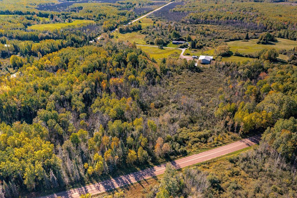 Tbd Old Vermilion Trail Property Photo 4
