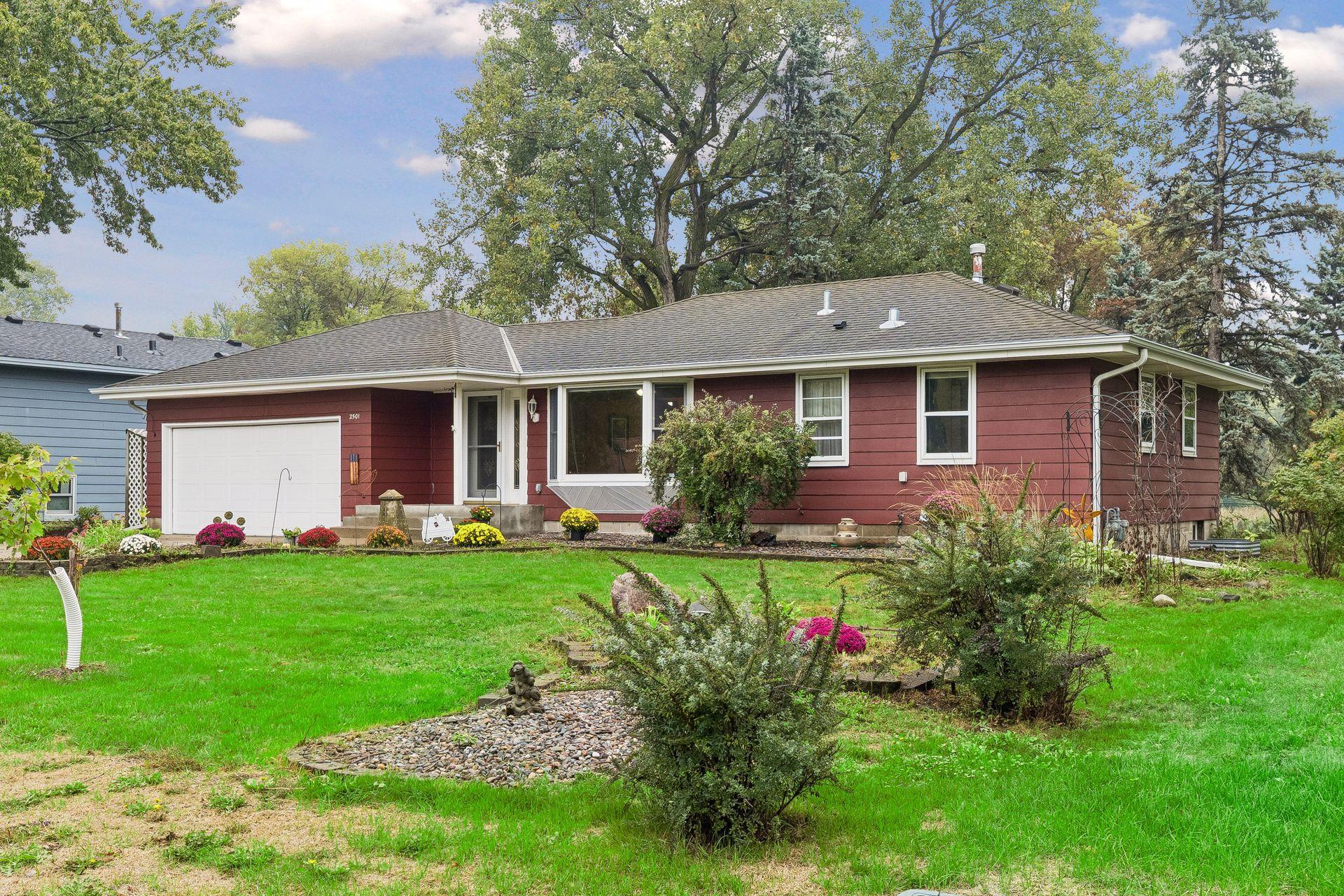 2501 80th Avenue N Property Photo 2