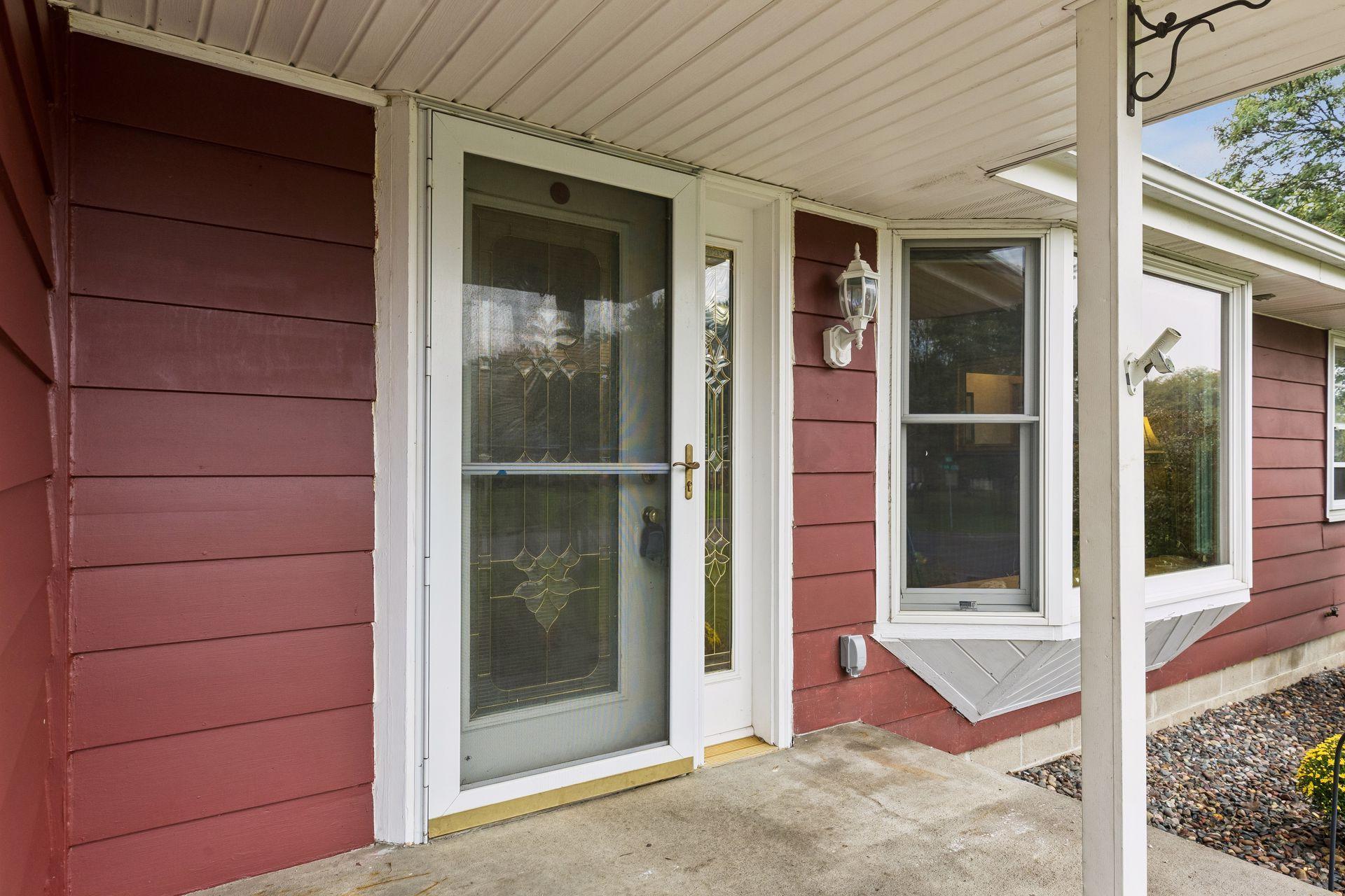 2501 80th Avenue N Property Photo 5