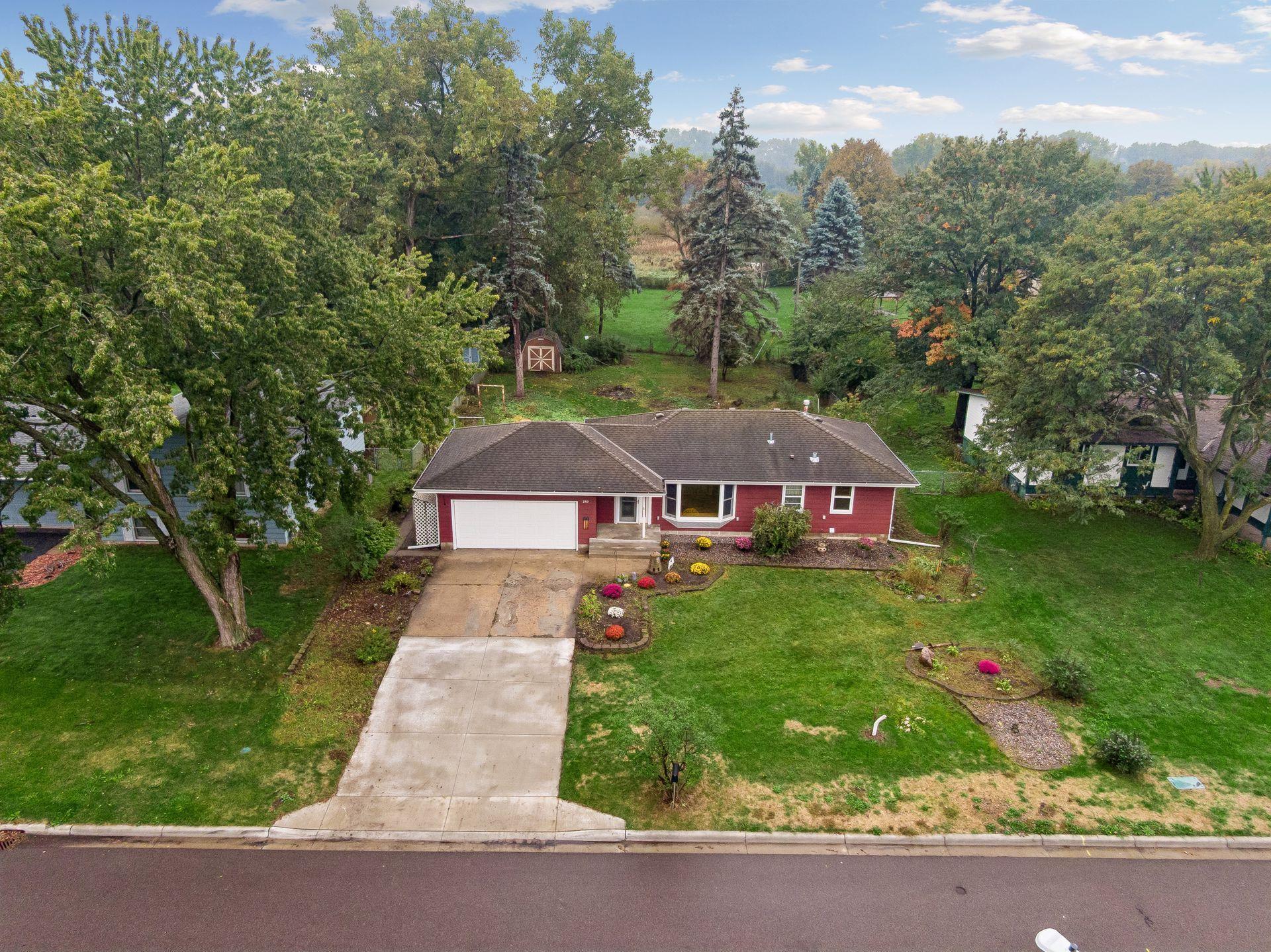 2501 80th Avenue N Property Photo 7