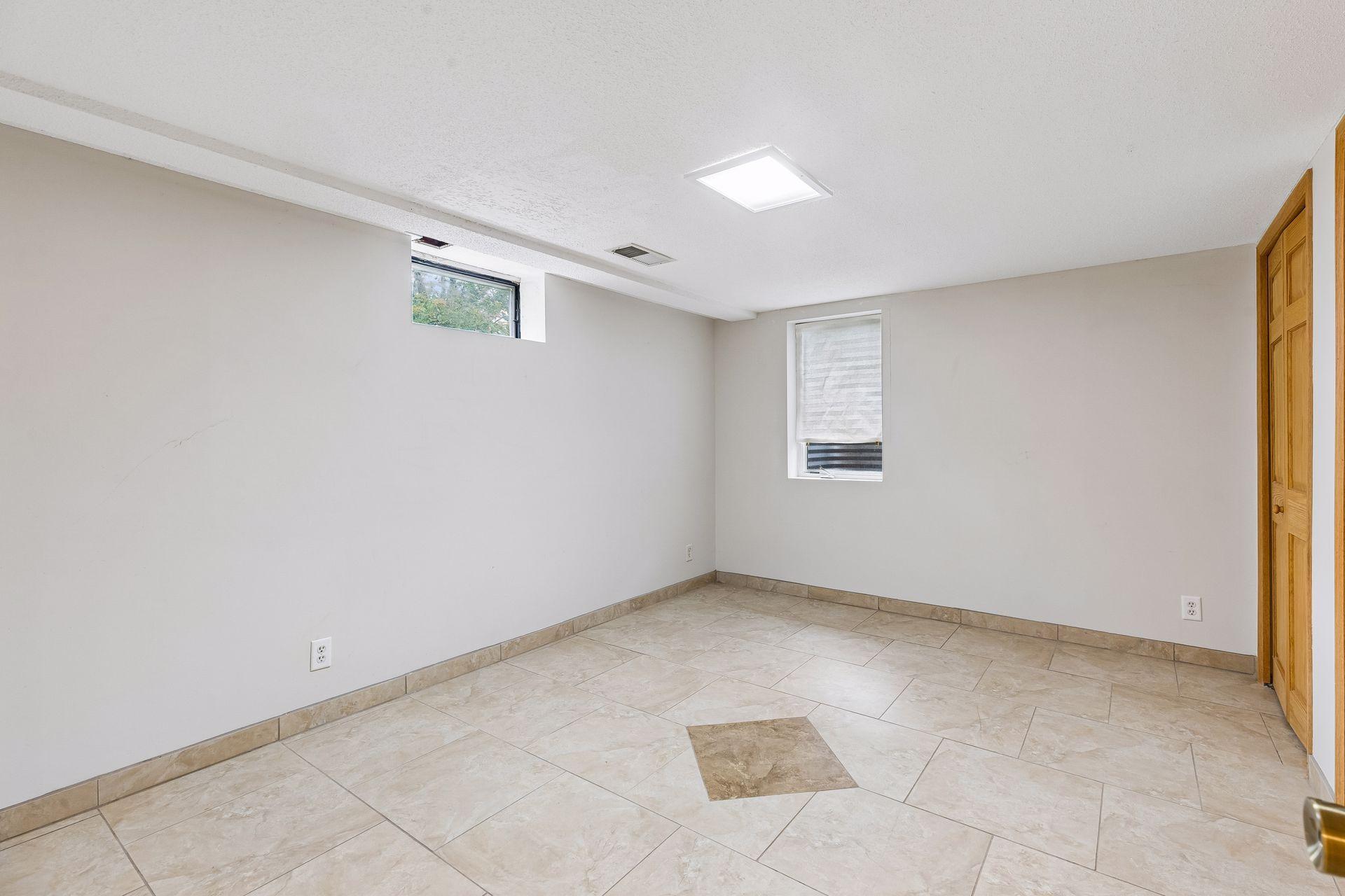 2501 80th Avenue N Property Photo 45